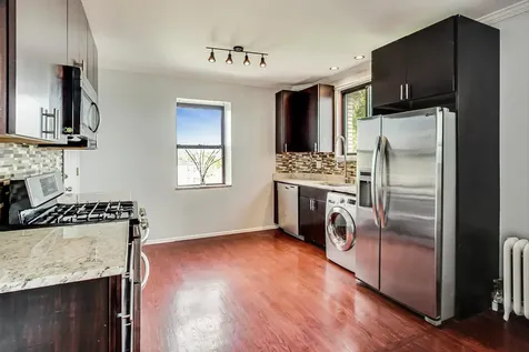 5655 North Spaulding Avenue Chicago IL 60659