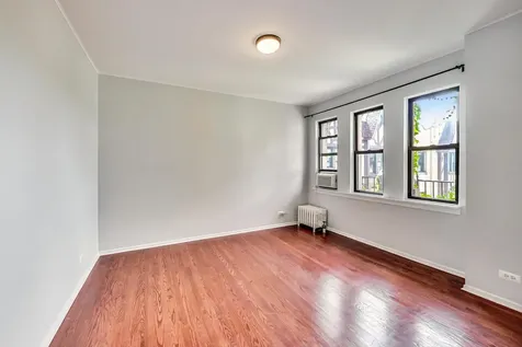5655 North Spaulding Avenue Chicago IL 60659