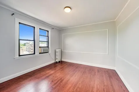 5655 North Spaulding Avenue Chicago IL 60659