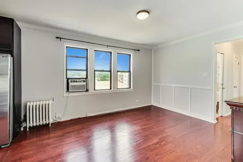5655 North Spaulding Avenue Chicago IL 60659