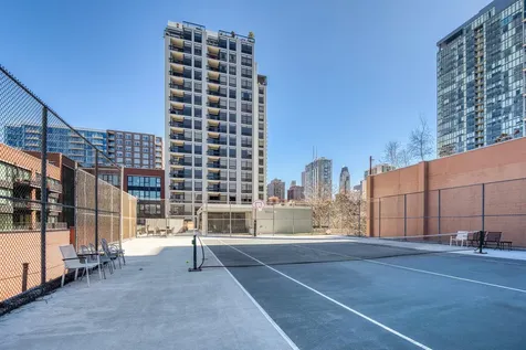 1212 North Wells Street Chicago IL 60610