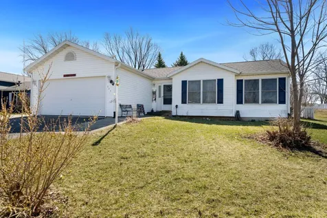227 Meadow Drive Orangeville IL 61060