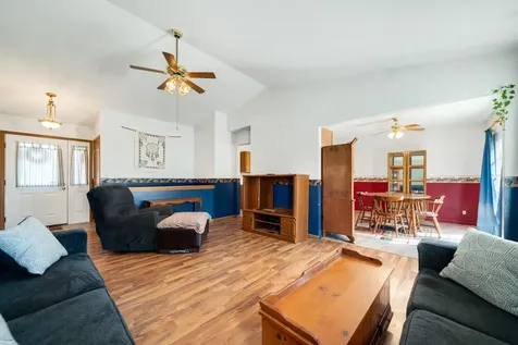 227 Meadow Drive Orangeville IL 61060