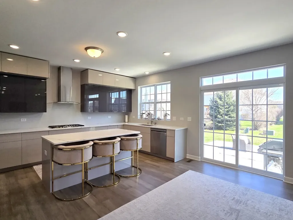 25409 West Rock Drive Plainfield IL 60586