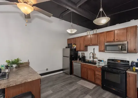 1606 2ND Avenue Rock Island IL 61201