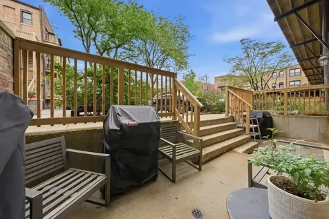 1054 West Armitage Avenue Chicago IL 60614