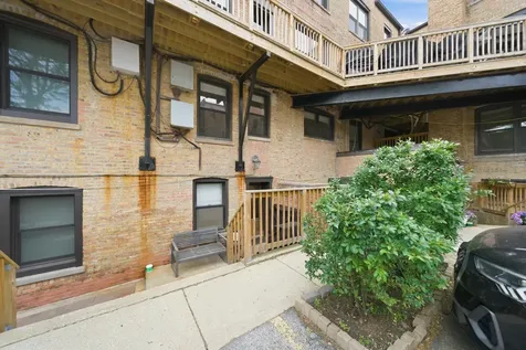 1054 West Armitage Avenue Chicago IL 60614
