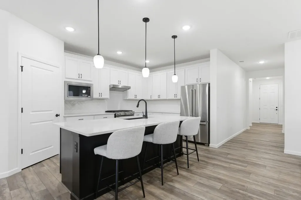 3279 Oak Creek Lane Aurora IL 60503