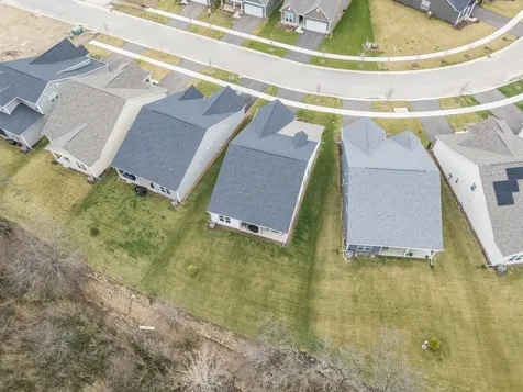 3279 Oak Creek Lane Aurora IL 60503