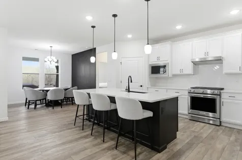 3279 Oak Creek Lane Aurora IL 60503