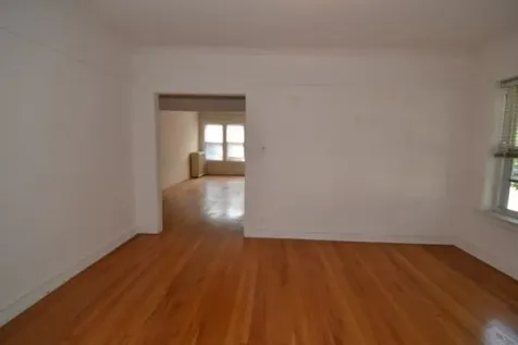5023 North Winchester Avenue Chicago IL 60640