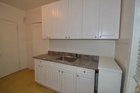 5023 North Winchester Avenue Chicago IL 60640