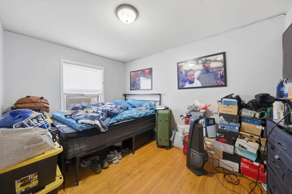 9553 South Greenwood Avenue Chicago IL 60628