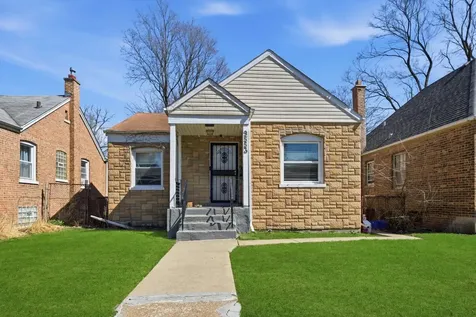 9553 South Greenwood Avenue Chicago IL 60628