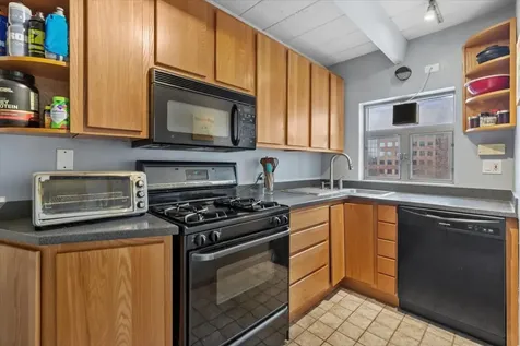 1860 Sherman Avenue Evanston IL 60201