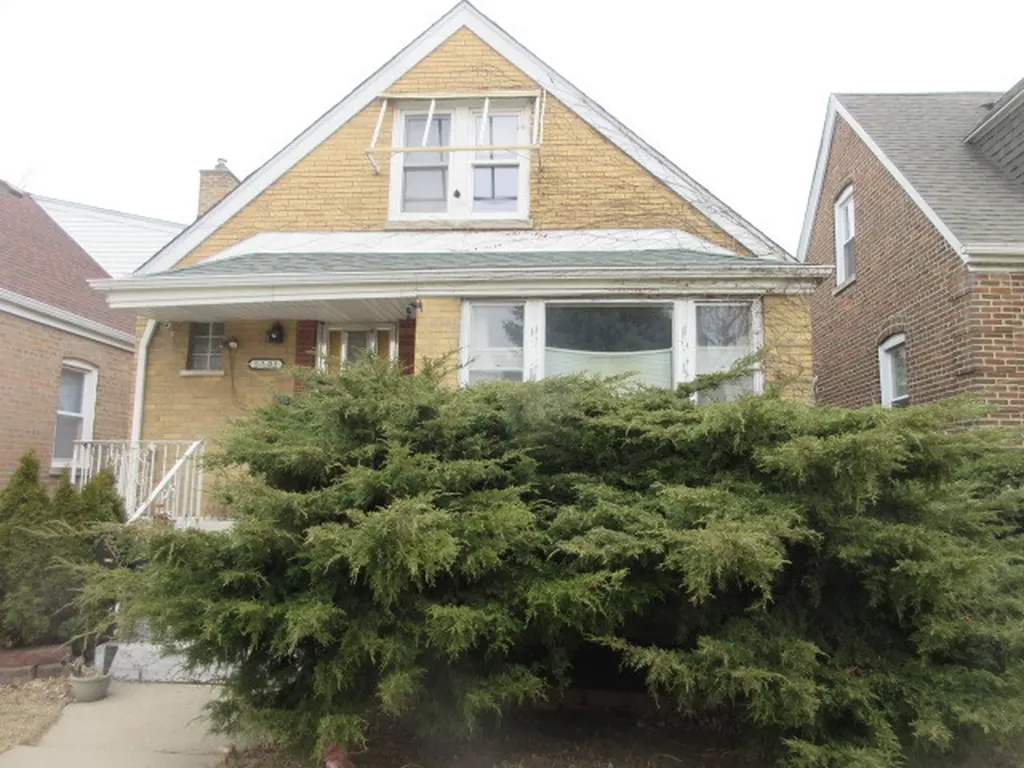 5105 South Lamon Avenue Chicago IL 60638
