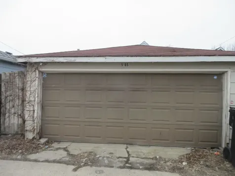 5105 South Lamon Avenue Chicago IL 60638