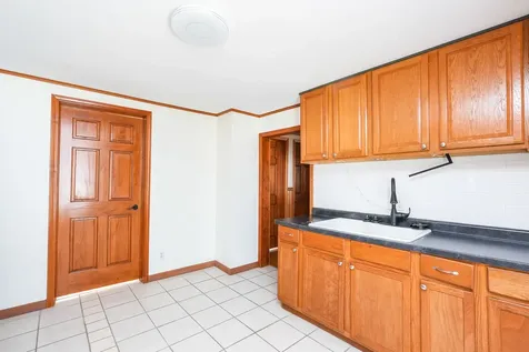 464 North Maple Street Manteno IL 60950