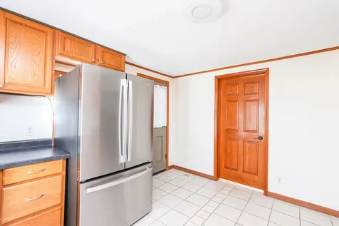 464 North Maple Street Manteno IL 60950