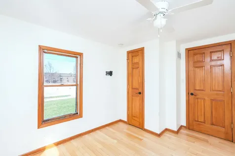 464 North Maple Street Manteno IL 60950