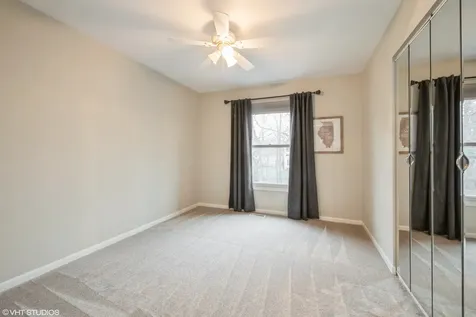 6695 Foxworth Lane Gurnee IL 60031