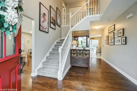 6695 Foxworth Lane Gurnee IL 60031