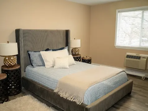 1056 North Mill Street Naperville IL 60563