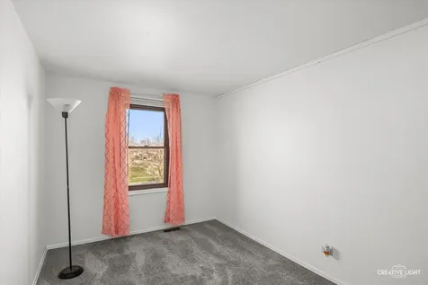 281 Old Elm Drive Bolingbrook IL 60440