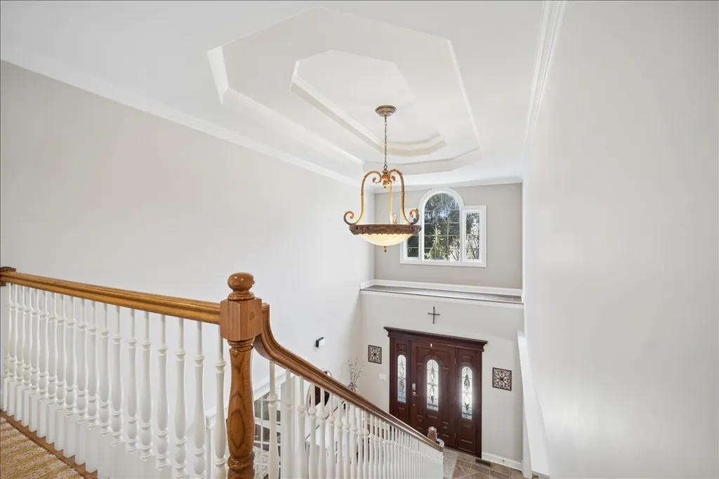 22W155 2ND Street Glen Ellyn IL 60137