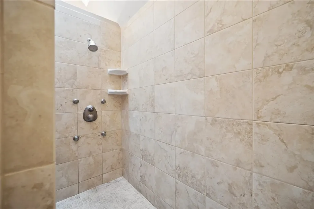 22W155 2ND Street Glen Ellyn IL 60137