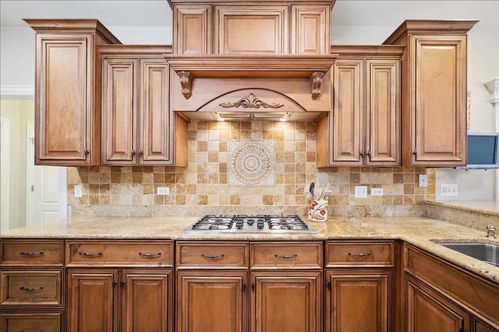 22W155 2ND Street Glen Ellyn IL 60137