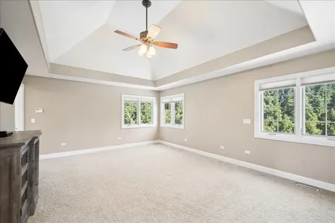 22W155 2ND Street Glen Ellyn IL 60137