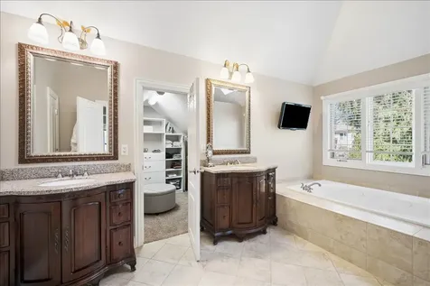 22W155 2ND Street Glen Ellyn IL 60137