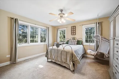 22W155 2ND Street Glen Ellyn IL 60137