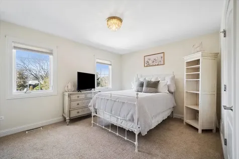 22W155 2ND Street Glen Ellyn IL 60137