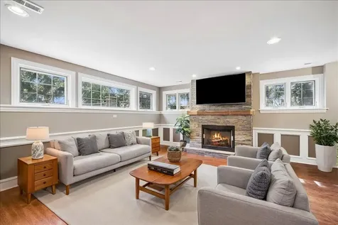 22W155 2ND Street Glen Ellyn IL 60137
