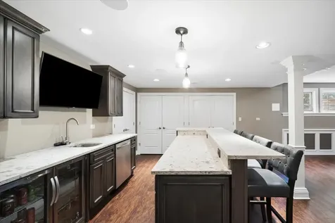 22W155 2ND Street Glen Ellyn IL 60137