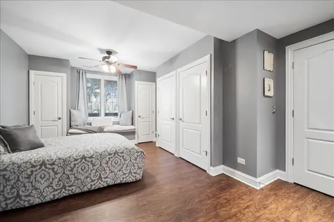 22W155 2ND Street Glen Ellyn IL 60137