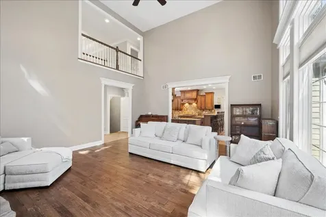 22W155 2ND Street Glen Ellyn IL 60137