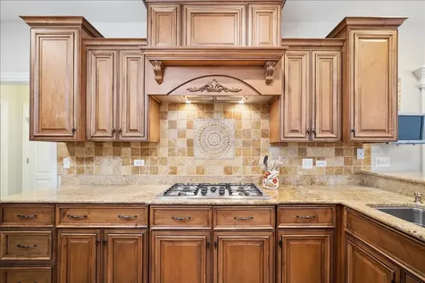 22W155 2ND Street Glen Ellyn IL 60137