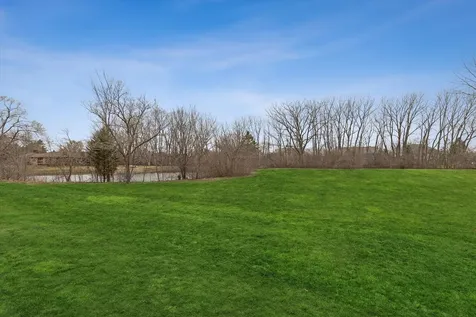 7517 Pheasant Drive Lakewood IL 60014