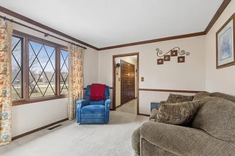 7517 Pheasant Drive Lakewood IL 60014