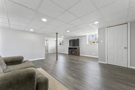 161 West Greenfield Avenue Lombard IL 60148
