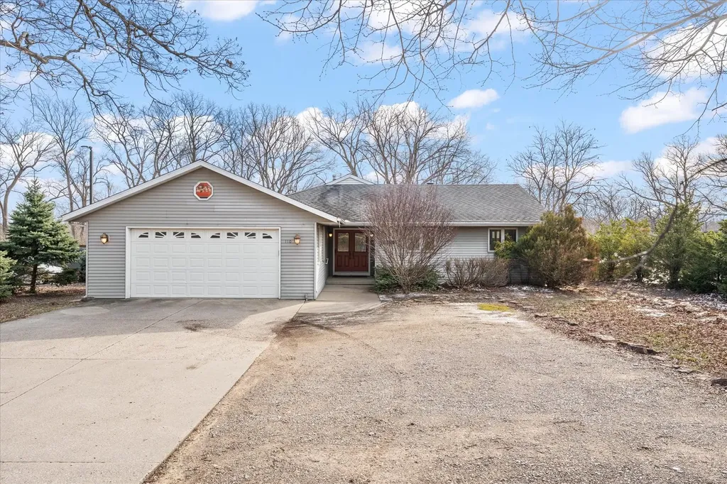 110 South Lombard Street Mahomet IL 61853