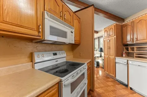 110 South Lombard Street Mahomet IL 61853