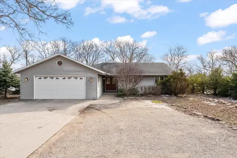 110 South Lombard Street Mahomet IL 61853