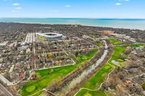2144 Dewey Avenue Evanston IL 60201