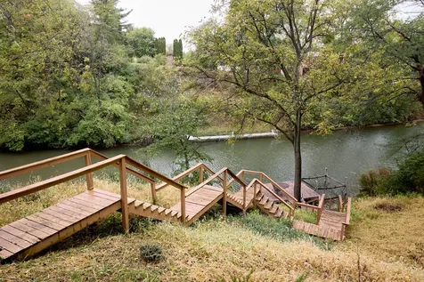 21 Magnolia Court Putnam IL 61560