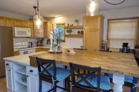 21 Magnolia Court Putnam IL 61560