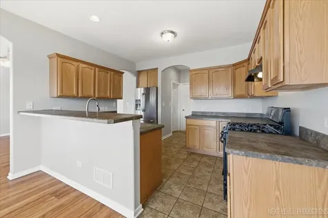 1742 Waters Edge Drive Minooka IL 60447